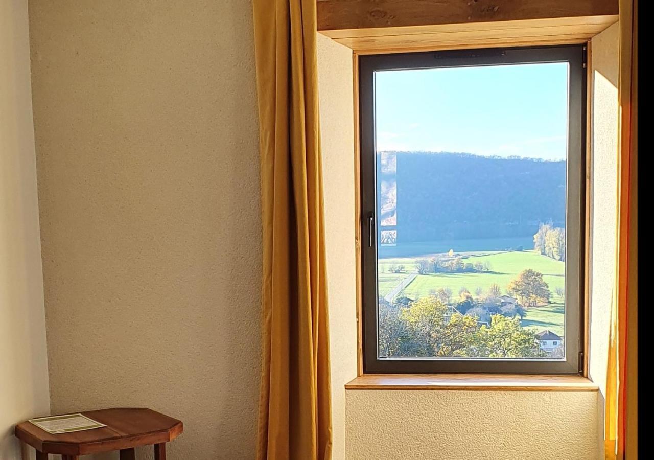 L'Oseraie Du Quercy Calvignac Стая снимка